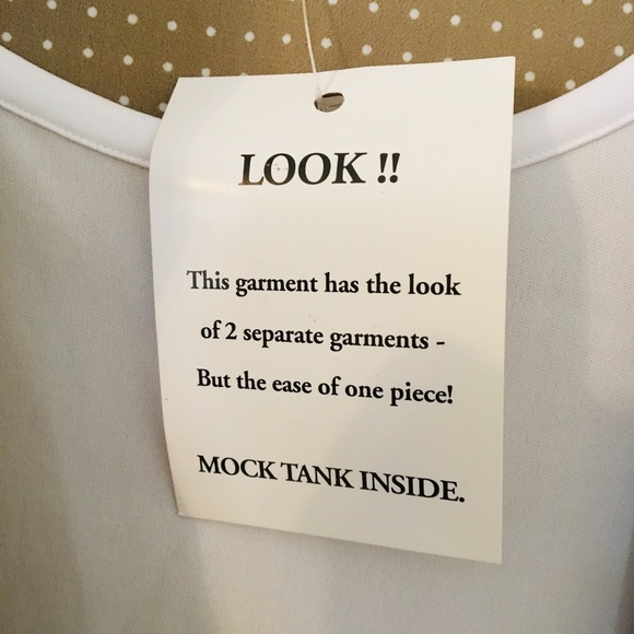 Modern Essentials, woman’s new blouse size29w - Picture 4 of 4